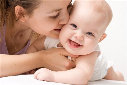 Chế độ thai sản theo Luật bảo hiểm xã hội 2014